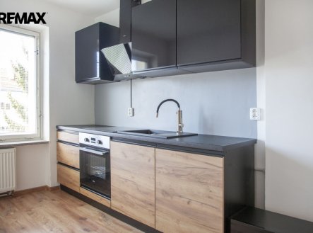 Pronájem bytu, 2+1, 51 m²
