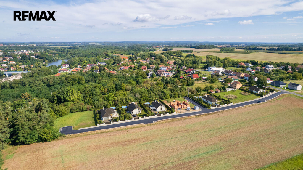 view-1-d02-37.jpg