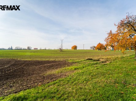 Prodej pozemku pro bydlení, 9 214 m²