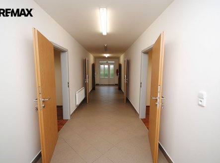 Prodej kanceláře, 226 m²