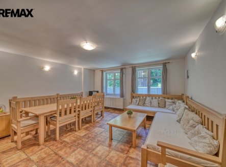 Prodej domu/vily, 215 m²