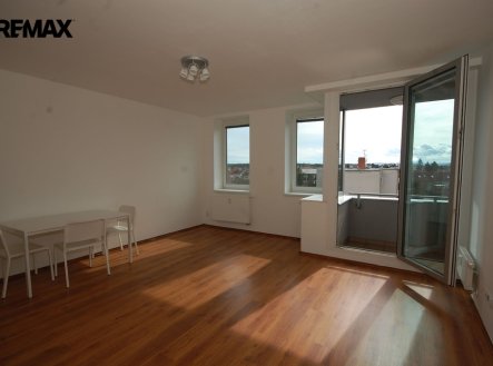 dsc-0283.jpg | Pronájem bytu, 1+kk, 37 m²