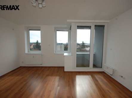 Pronájem bytu, 1+kk, 37 m²