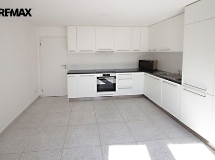 Pronájem bytu, 1+kk, 27 m²