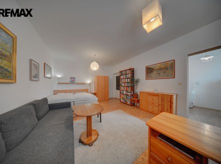 Pronájem bytu, 1+1, 36 m²
