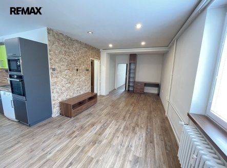 Pronájem bytu, 2+1, 50 m²