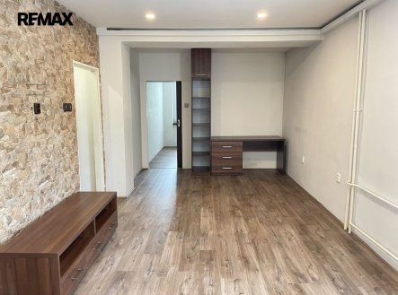 Pronájem bytu, 2+1, 50 m²