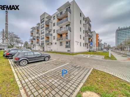 Pronájem bytu, 3+kk, 68 m²