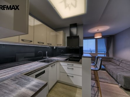 Pronájem bytu, 2+kk, 49 m²