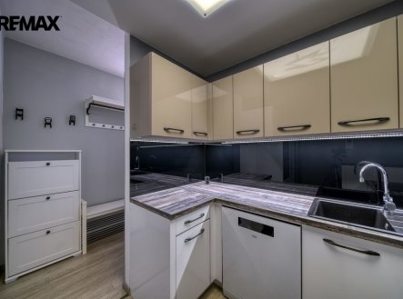Pronájem bytu, 2+kk, 49 m²
