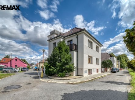 Pronájem bytu, 1+1, 53 m²