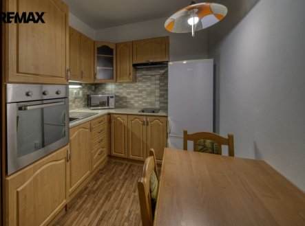 Pronájem bytu, 1+kk, 33 m²