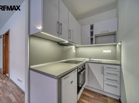 Pronájem bytu, 1+kk, 31 m²