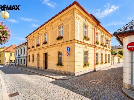 Pronájem bytu, 2+kk, 52 m²