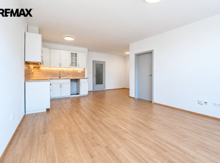 Pronájem bytu, 3+kk, 92 m²