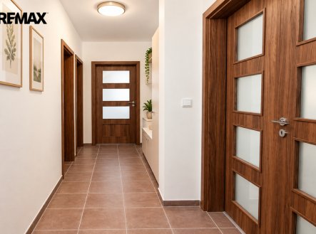 Pronájem bytu, 3+kk, 74 m²