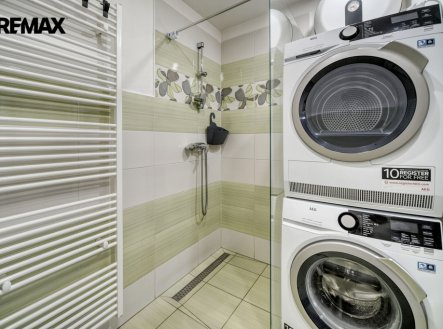 Pronájem bytu, 2+kk, 35 m²