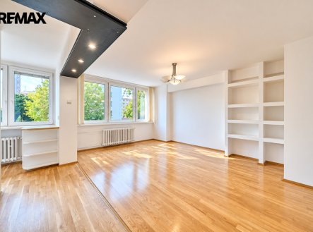 Pronájem bytu, 3+kk, 77 m²
