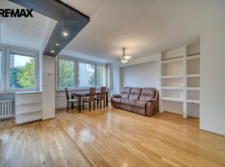 Pronájem bytu, 3+kk, 77 m²