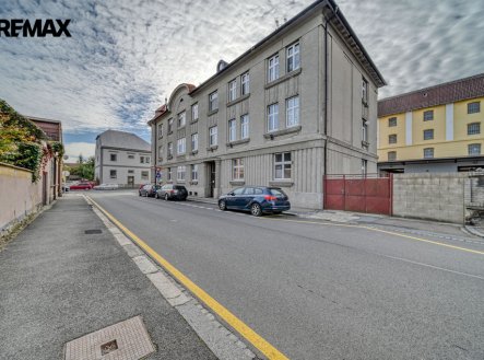 Pronájem bytu, 2+kk, 70 m²