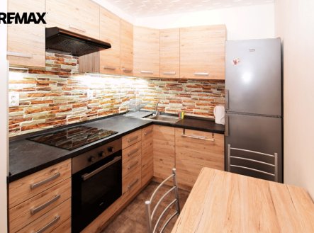 Pronájem bytu, 2+kk, 33 m²