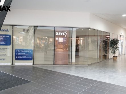 Pronájem obchodní prostory, 55 m²