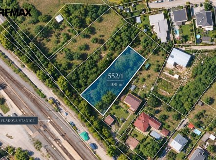 Prodej pozemku pro bydlení, 1 100 m² obrázek