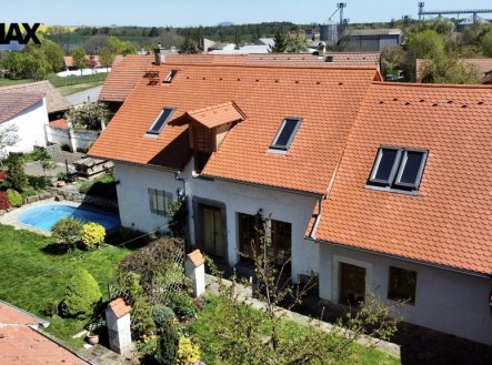 dji-fly-20260429-134130-877-1777971826324-photo-optimized.jpg | Prodej - dům/vila, 226 m²