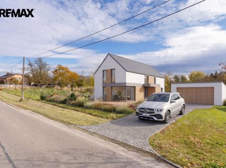 Prodej pozemku pro bydlení, 1 353 m² obrázek