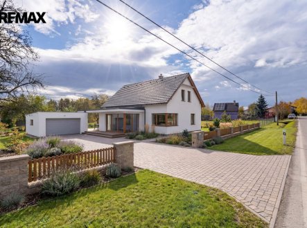 Prodej pozemku pro bydlení, 1 353 m²