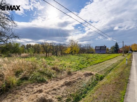 Prodej pozemku pro bydlení, 1 353 m²