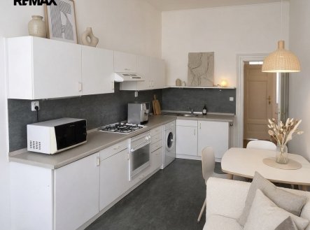 Pronájem bytu, 1+1, 65 m²