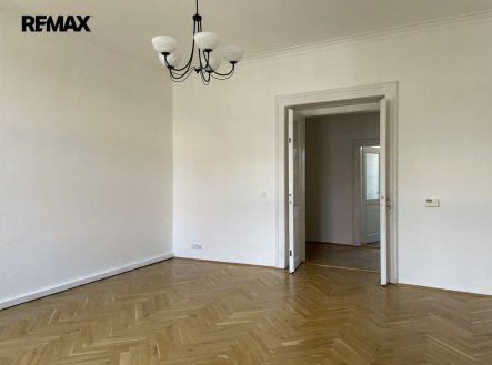 Pronájem bytu, 1+1, 65 m²