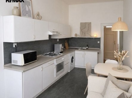 Pronájem bytu, 1+1, 65 m²