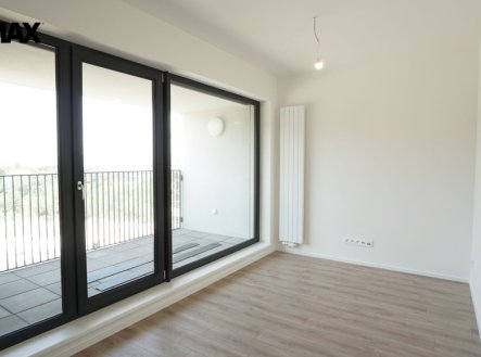 Pronájem bytu, 1+kk, 33 m²