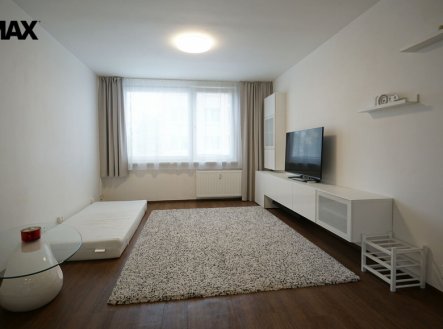 Pronájem bytu, 3+kk, 64 m²