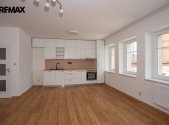 Pronájem bytu, 2+kk, 56 m²