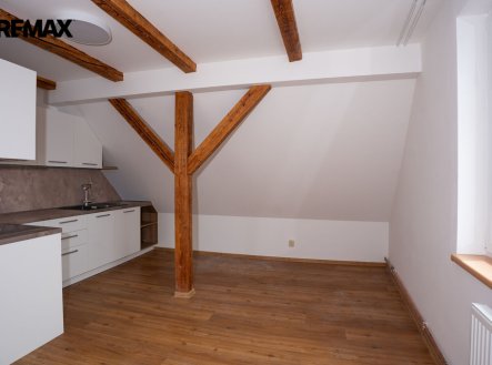 Pronájem bytu, 3+kk, 67 m²