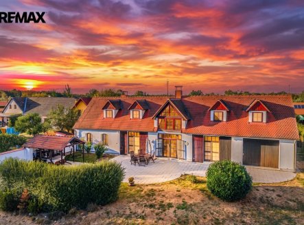 Prodej domu/vily, 271 m²