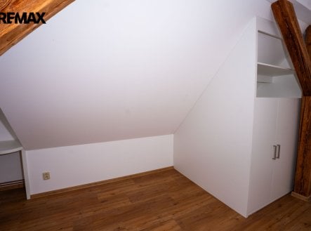Pronájem bytu, 1+kk, 34 m²