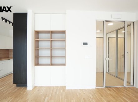 Pronájem bytu, 2+kk, 48 m²
