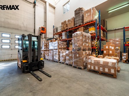 Prodej výrobní prostory, 2 029 m²