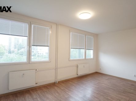 Pronájem bytu, 1+kk, 27 m²