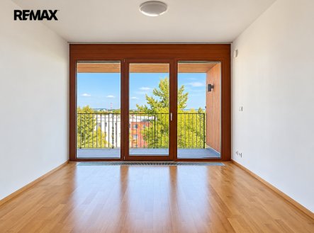 Pronájem bytu, 2+kk, 62 m²