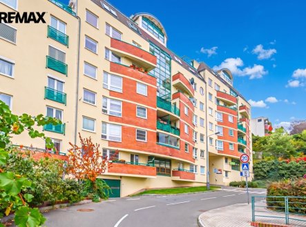 Pronájem jiné komerční nemovitosti, 134 m²