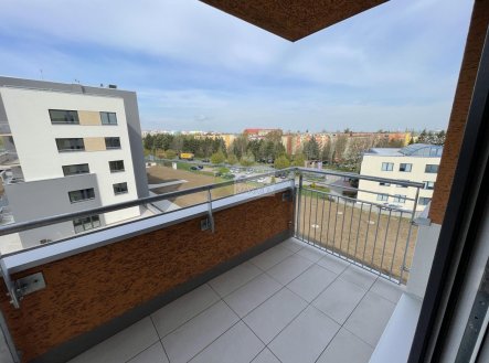 Pronájem bytu, 2+kk, 76 m²