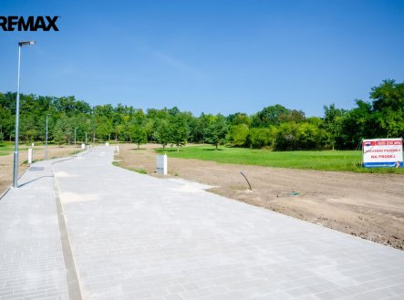 Prodej pozemku pro bydlení, 1 371 m²