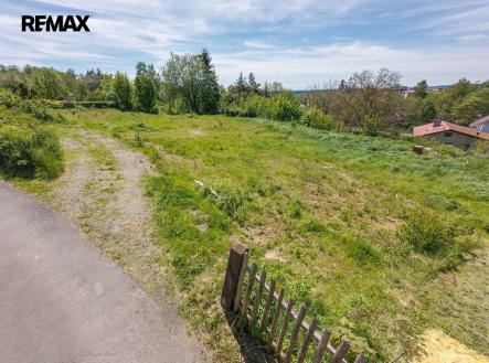 Prodej pozemku pro bydlení, 2 049 m²