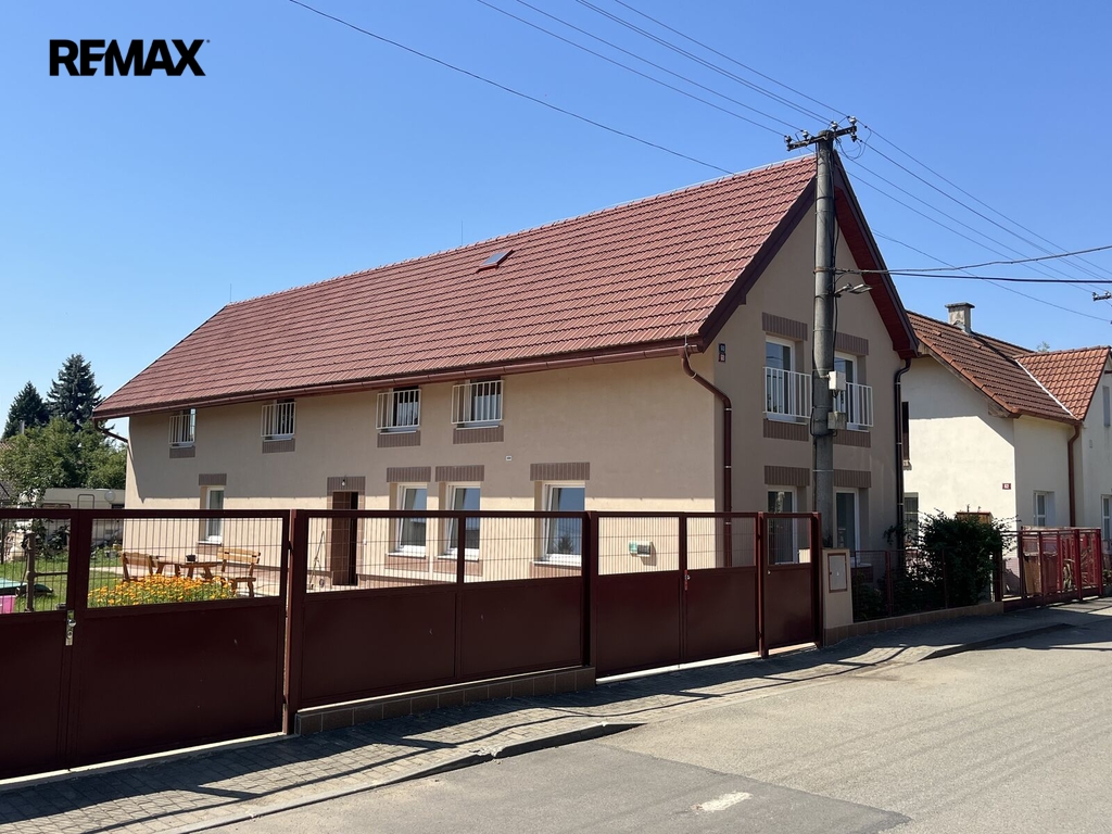 Pohled na RD z ulice
