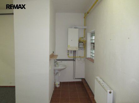 Pronájem kanceláře, 69 m²